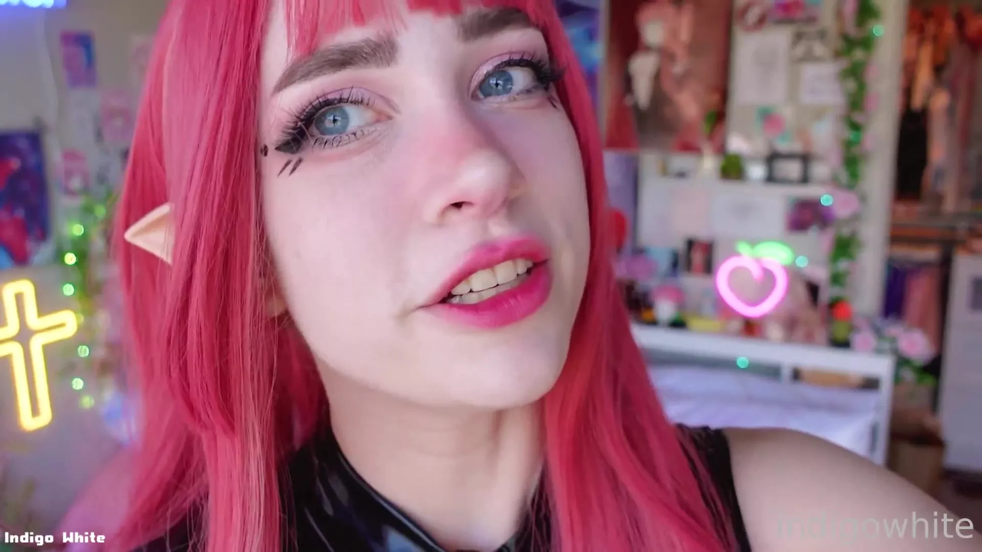 Indigowhite Redhead plays with BBC dildo