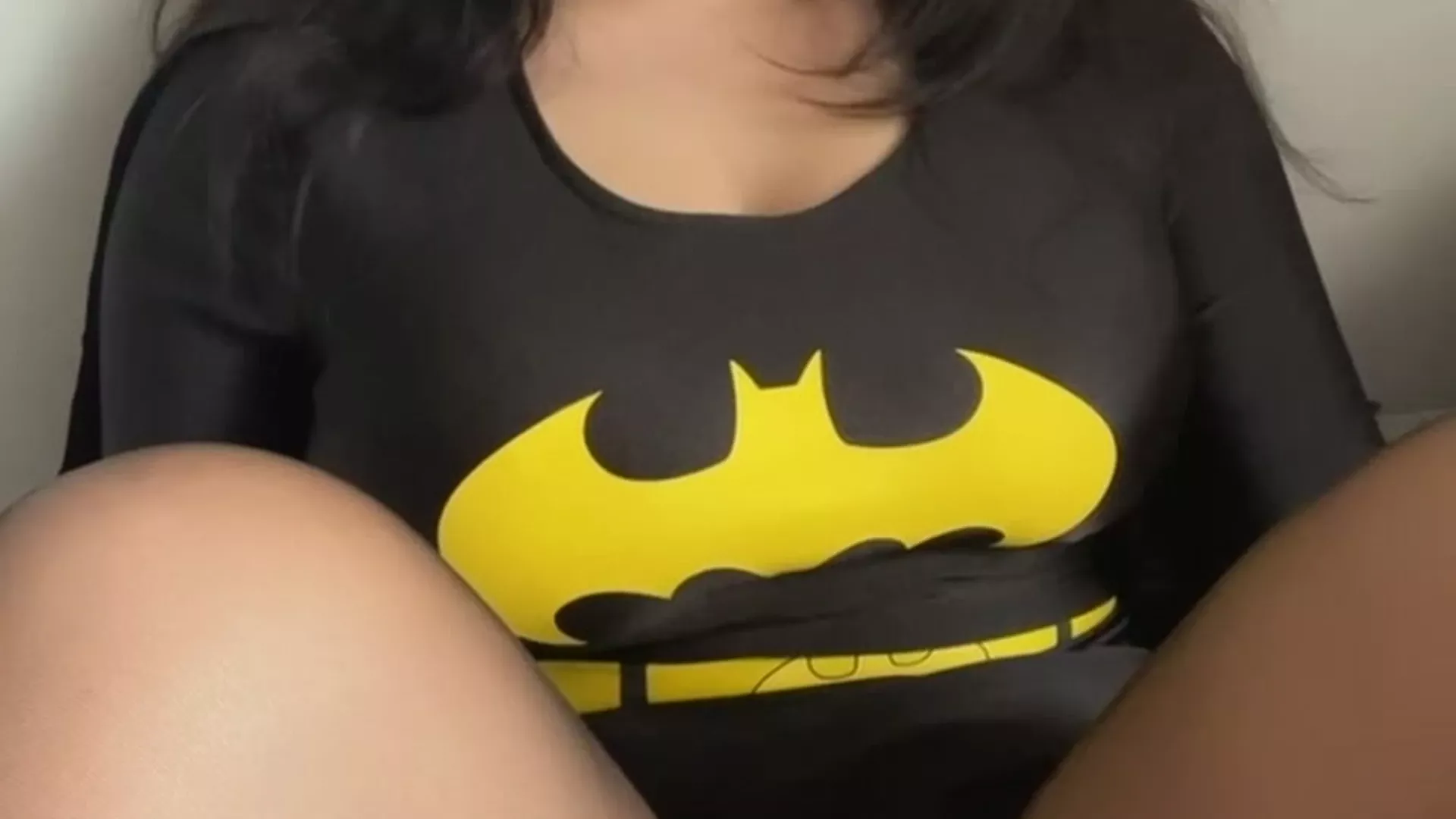 Extremely hot batman pussy Mini Loona onlyfans video