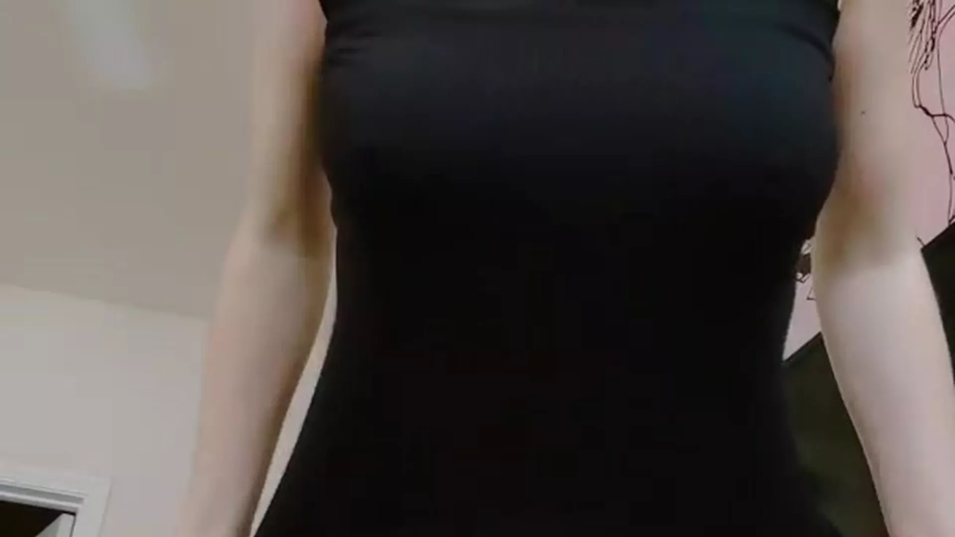 Who wants to see what is under Morgpie dress?!! So hot !!