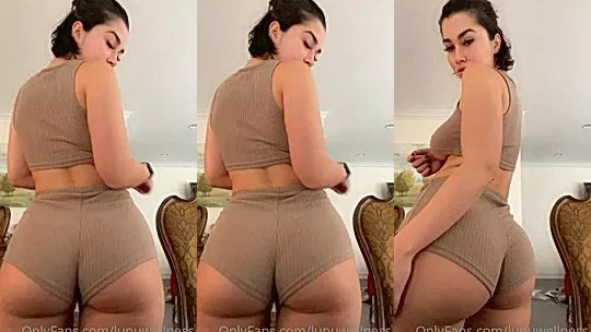 Lupuwellness teasing her sexy big ass in bodysuit