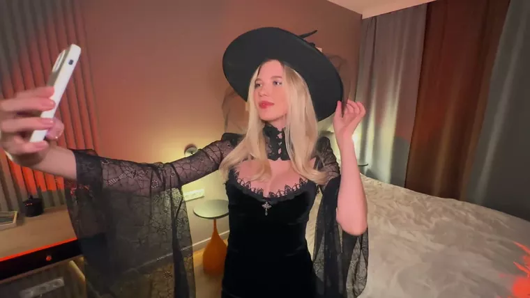 Sexy Witch Anastangel  Face Fucked Hard