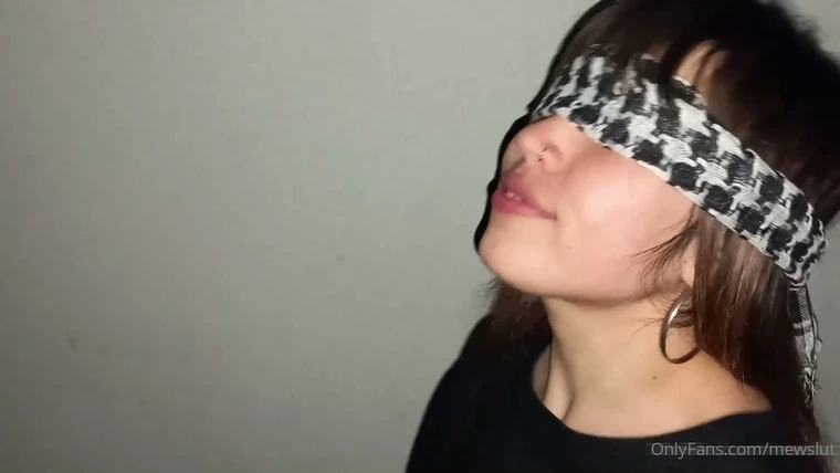 Mew Slut blindfoled and deepthroating a big cock