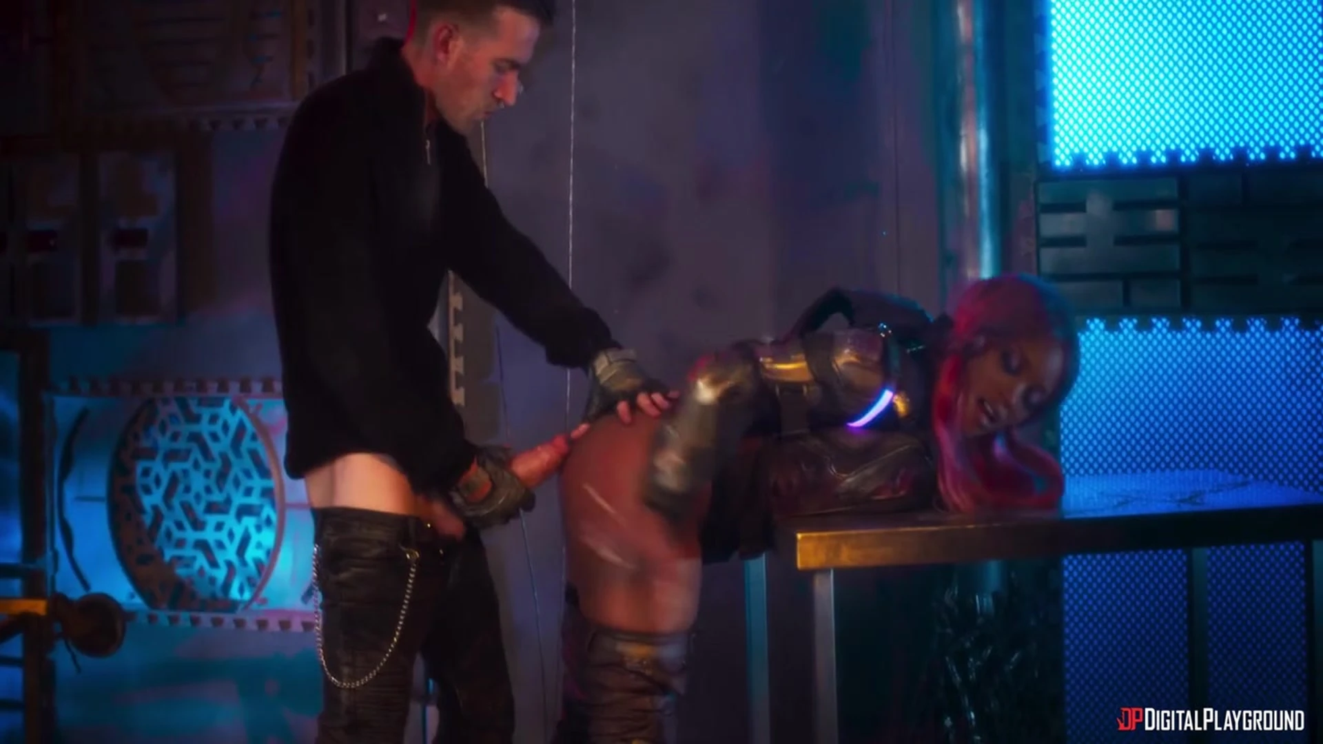 Kiki Minaj getting railed by her master on the table
