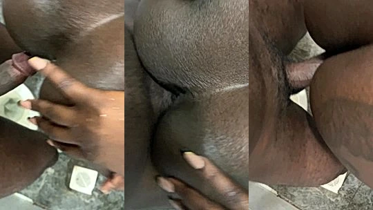 Black-minaj getting doggy fucked close-up