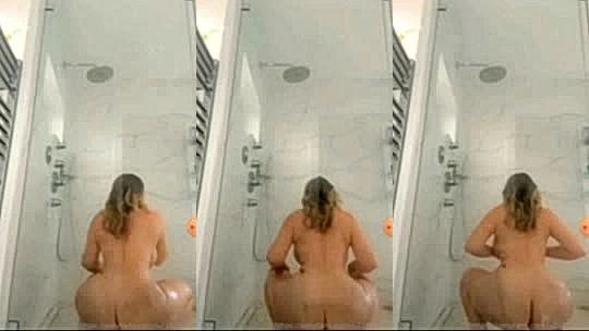 Anastasiya Kvitko teasing her wet booty on the shower screen